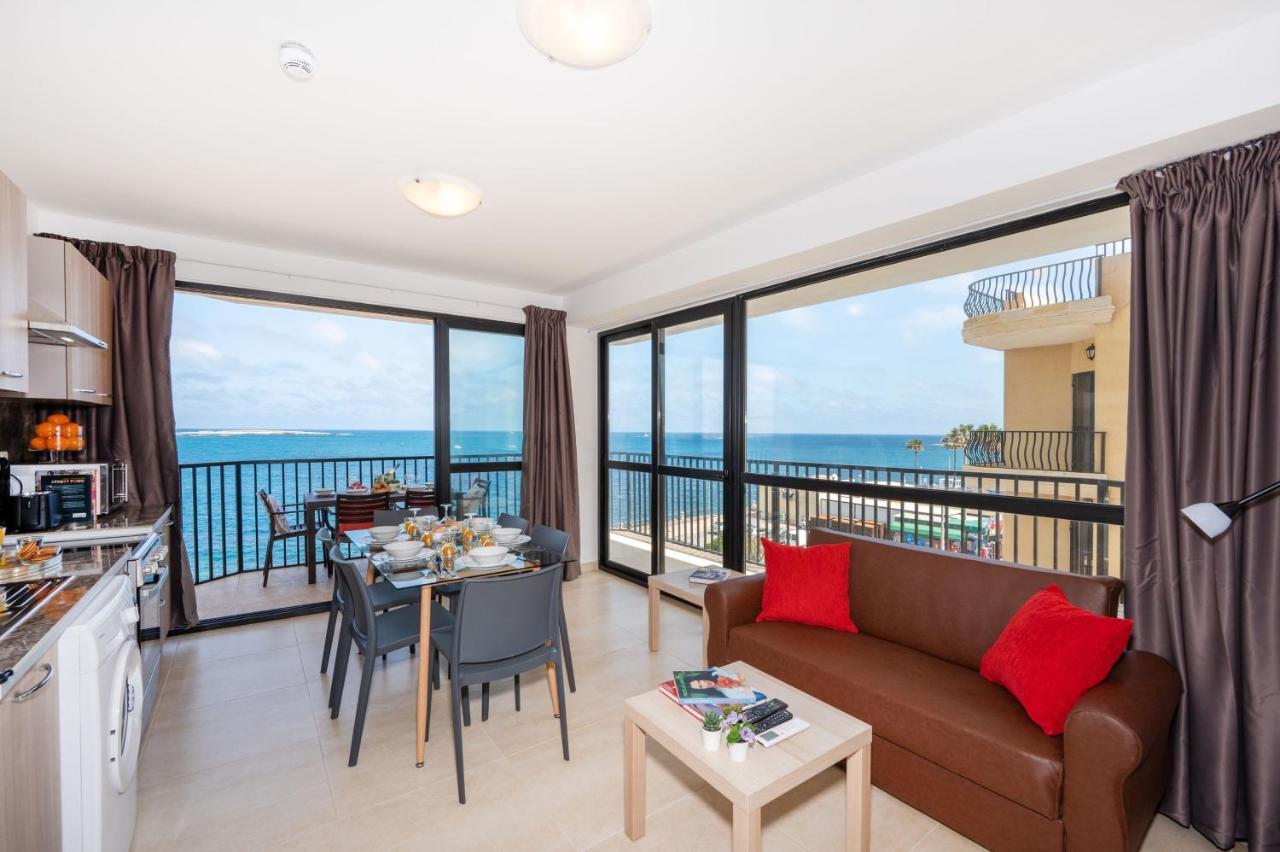Islet Promenade Seafront Apartment With Large Corner Terrace By Getawaysmalta St. Paul's Bay Exteriér fotografie